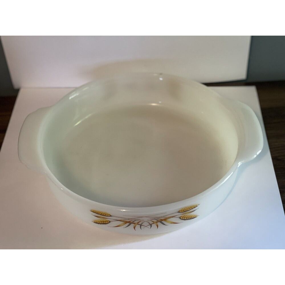 Vintage Fire King #450, "Wheat Pattern" 8 Inch Round Cake Casserole Baking Dish - Picture 2 of 7